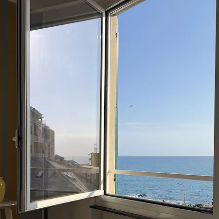 Casa Dolce Mare - Sea View Quinto Al Mare Апартаменты Генуя